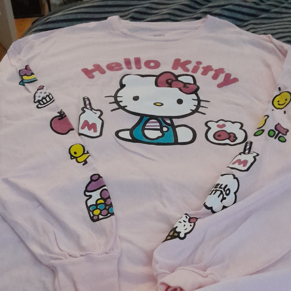 NWOT BIOWORLD + SANRIO Hello Kitty Long Sleeve Shirt